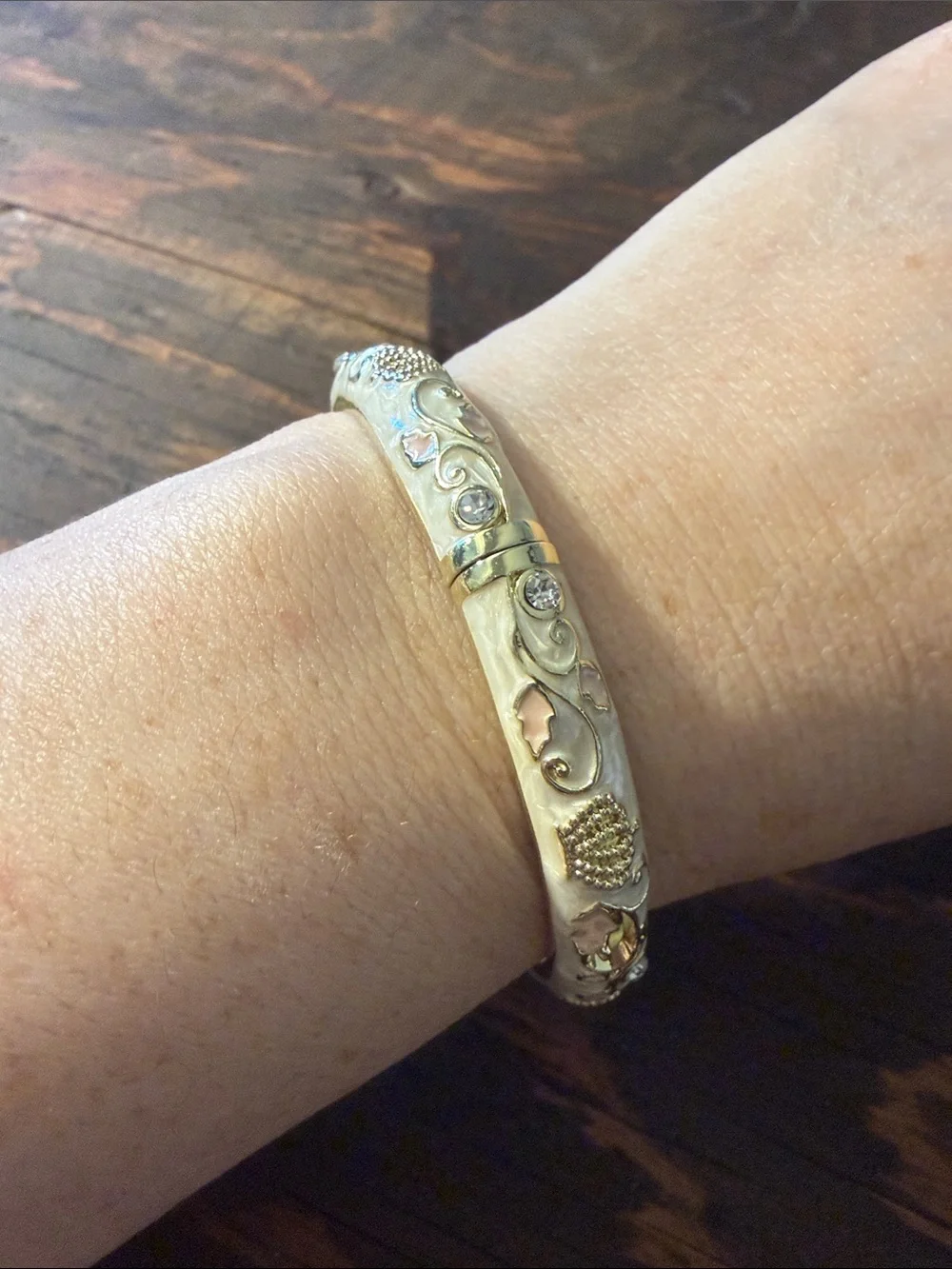 Gold Plated Crown Motif Bangle Bracelet - Women Jewelry